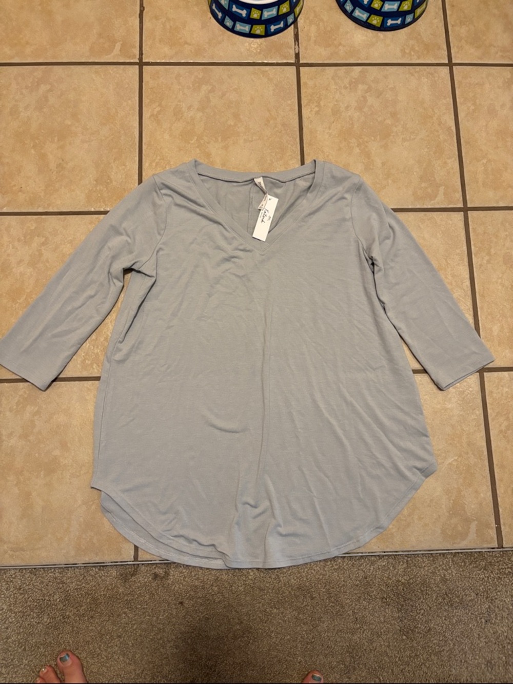 Light Blue V-Neck 3/4 Sleeve Women's Top